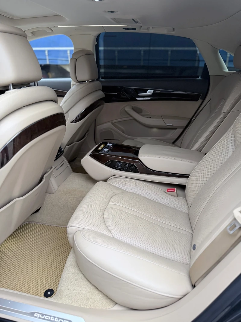 Audi A8 4.2TDI, 385 hp, Long, снимка 10 - Автомобили и джипове - 53204829