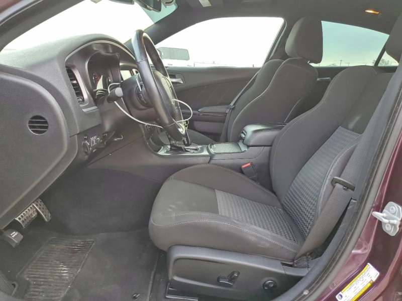 Dodge Charger R/T, снимка 7 - Автомобили и джипове - 53429632