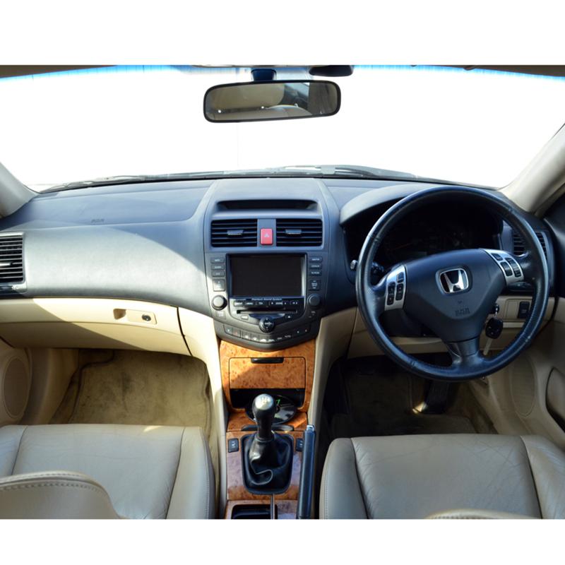 Honda Accord 2.2 i-CTDi, снимка 6 - Автомобили и джипове - 26994436