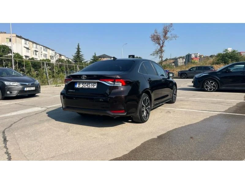 Toyota Corolla SEDAN 1.6 CVT Luxury Plus - изображение 10