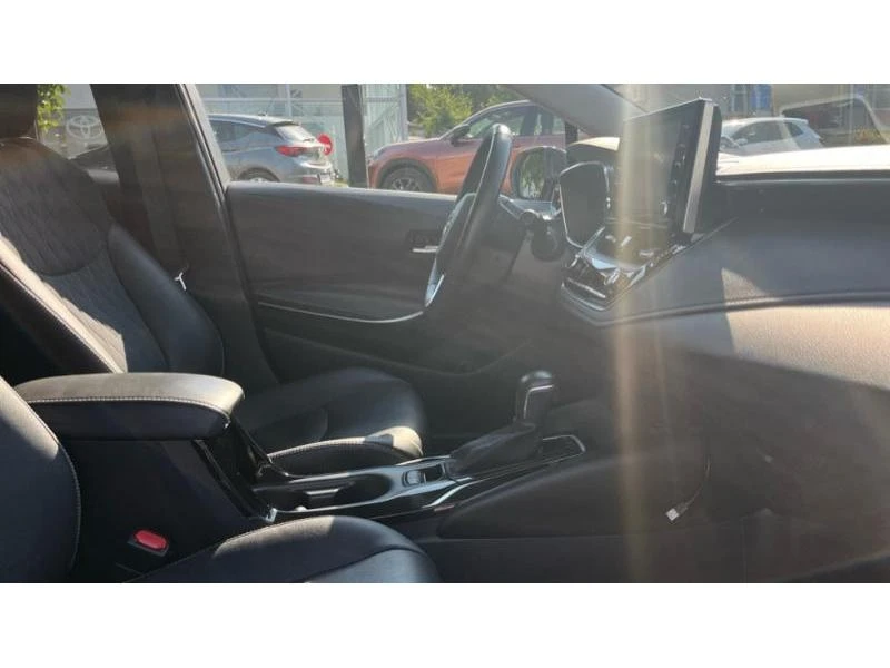 Toyota Corolla SEDAN 1.6 CVT Luxury Plus - изображение 9