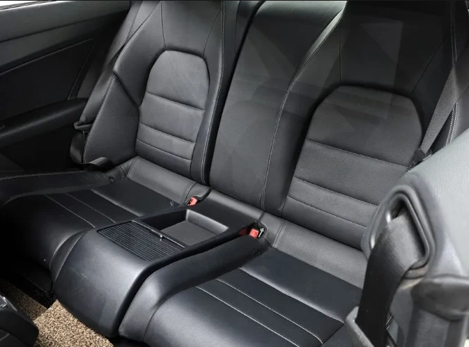 Mercedes-Benz E 350 Coupe, снимка 12 - Автомобили и джипове - 52750858