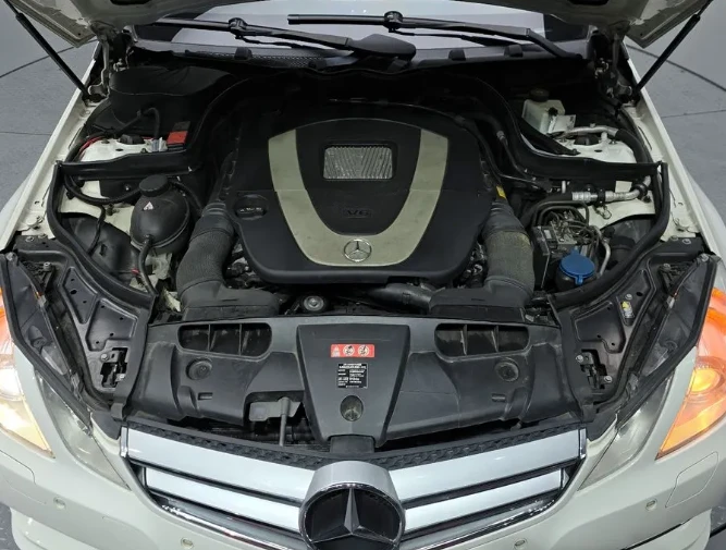 Mercedes-Benz E 350 Coupe - изображение 6