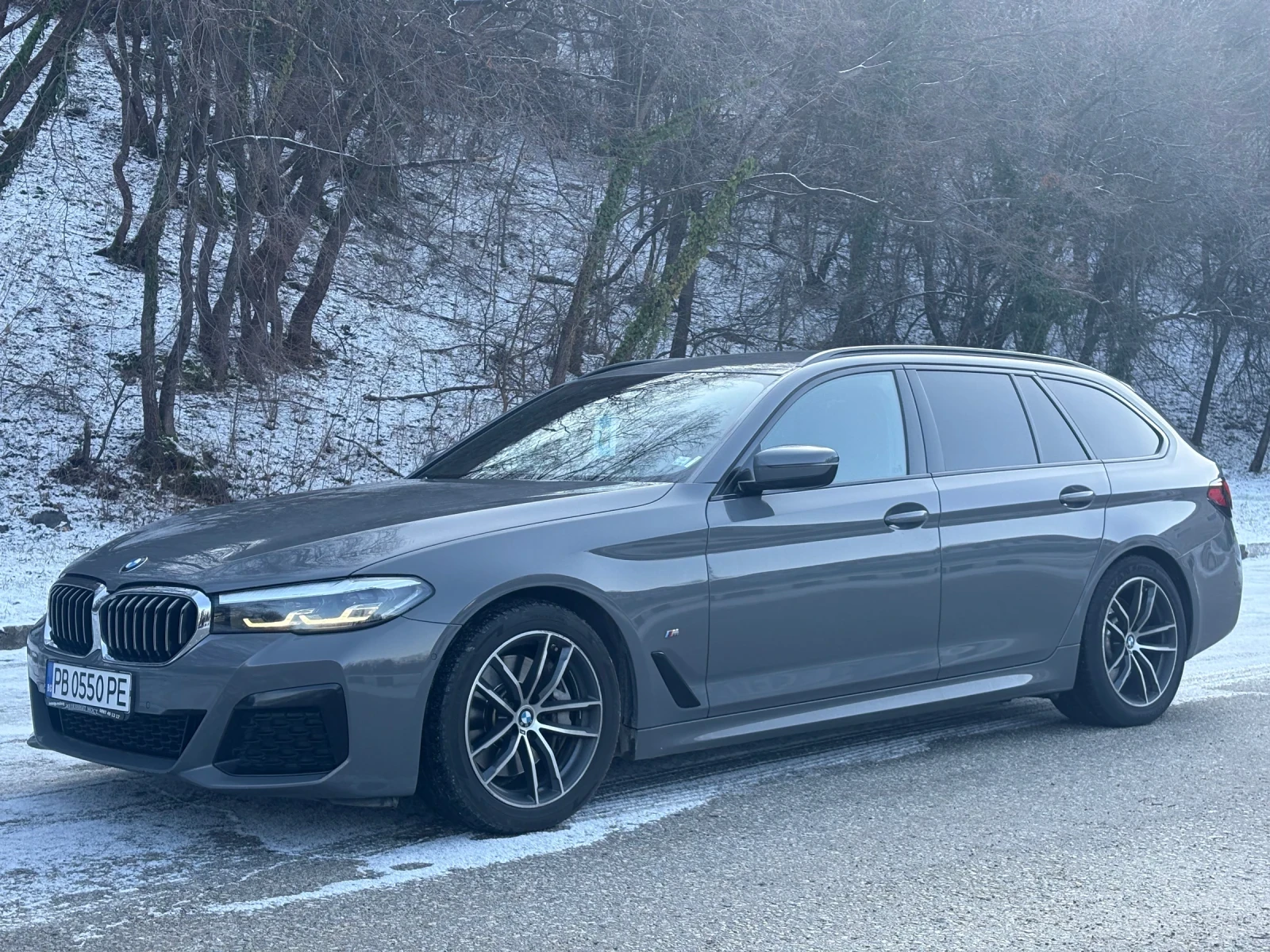 BMW 530 BMW 5 TOURING (G31 facelift)530d Mild Hybrid, снимка 1