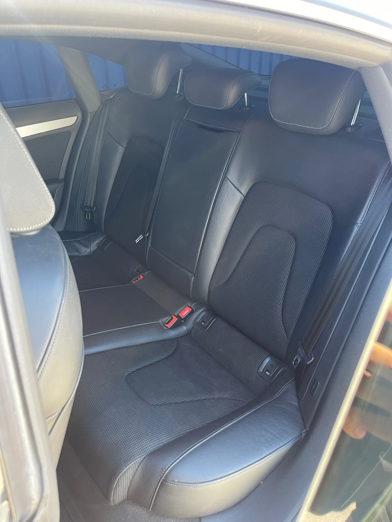 Audi A5 SPORTBACK 3.0 TDI 245 к.с Quattro S-line - изображение 9