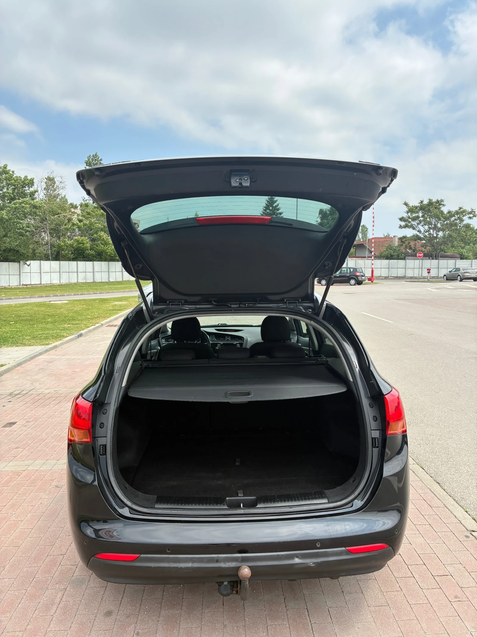 Kia Ceed ДОБРО СЪСТОЯНИЕ РЕГИСТРИРАНА !!! - изображение 8
