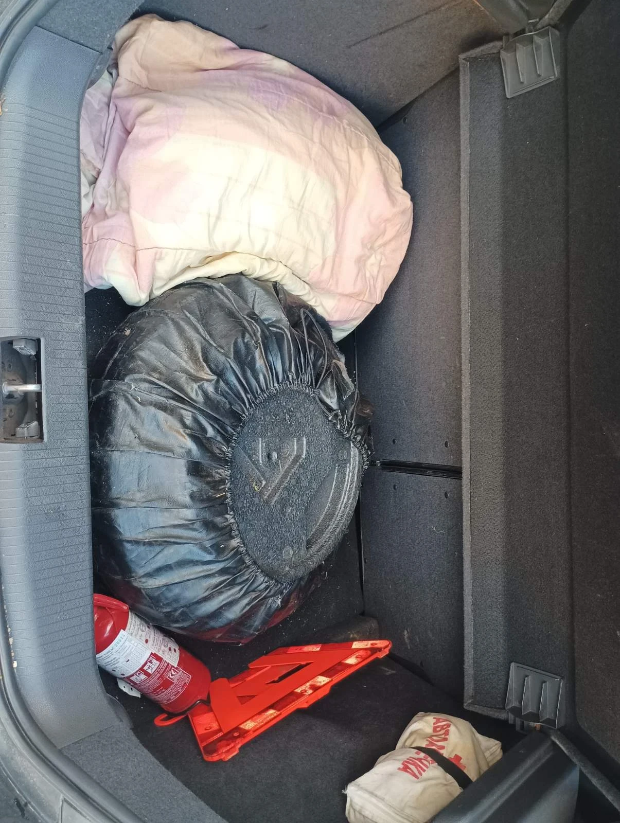 Opel Astra 1.6 - изображение 9