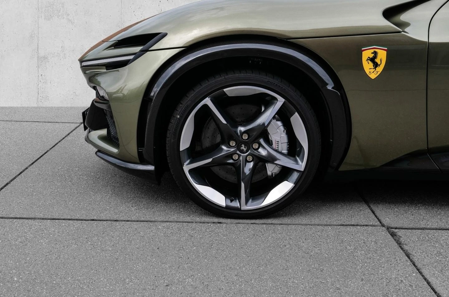 Ferrari Purosangue ATELIER CARBON HEAD UP PANO 360 CAMERA  | Mobile.bg   17