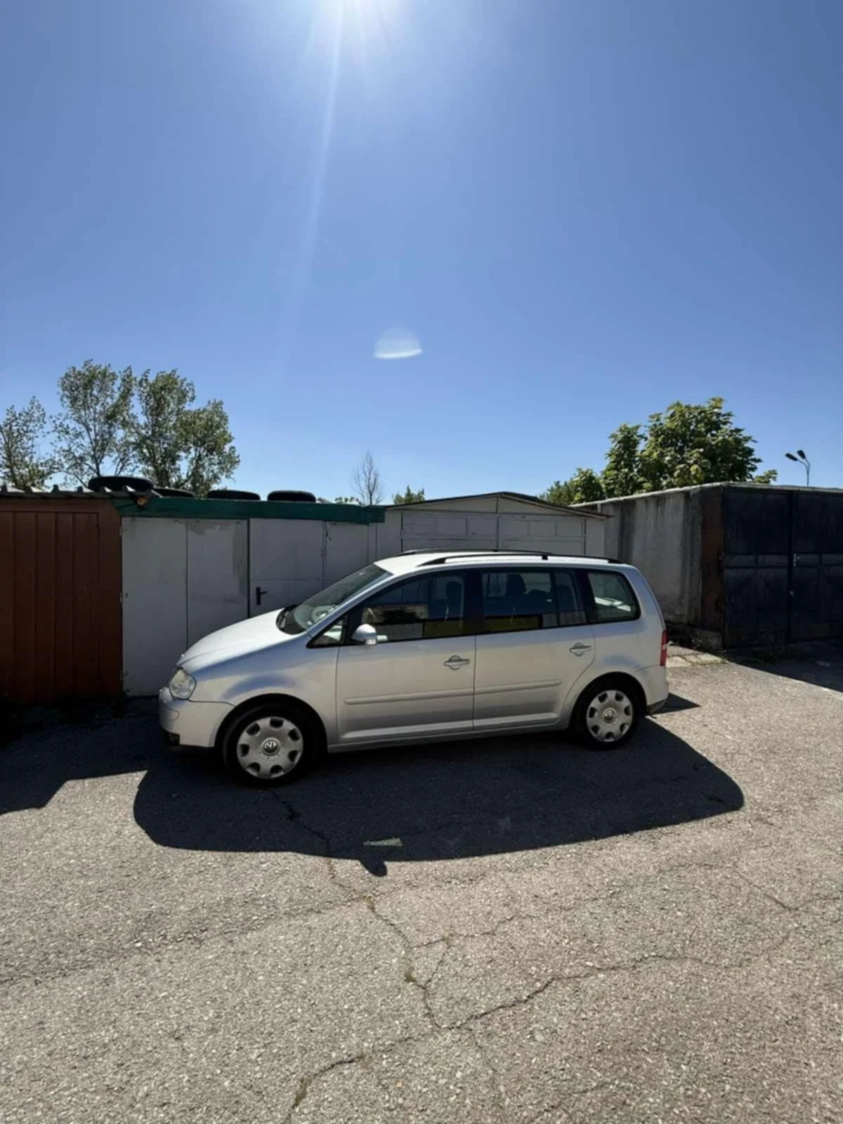 VW Touran  - изображение 2