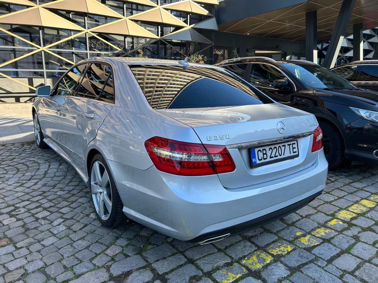 Mercedes-Benz E 350 E350 4MATIC  AMG  2011 г.   272 к.с.   Газ/Бензин - изображение 7