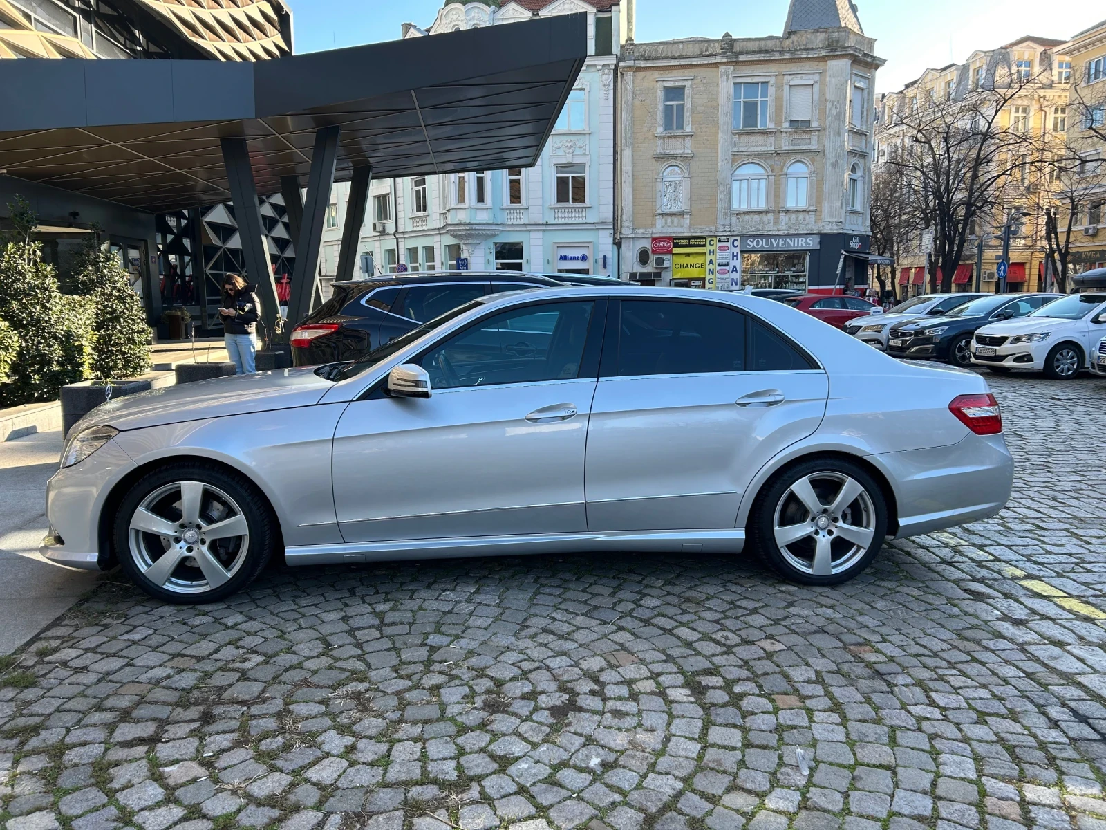 Mercedes-Benz E 350 E350 4MATIC  AMG  2011 г.   272 к.с.   Газ/Бензин - изображение 4