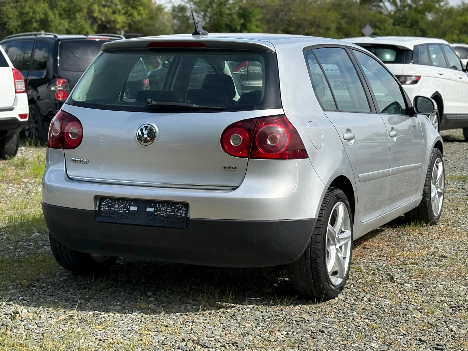VW Golf 1.9 TDI-105k.s., снимка 5 - Автомобили и джипове - 52934019