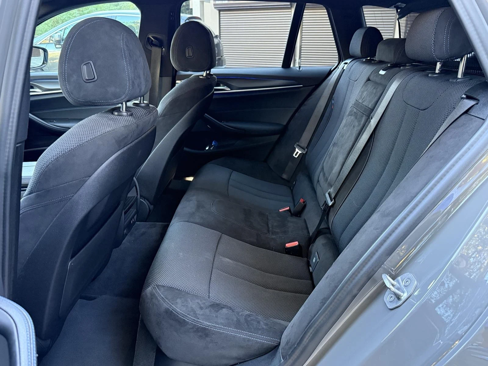 BMW 530 BMW 5 TOURING (G31 facelift)530d Mild Hybrid - изображение 9