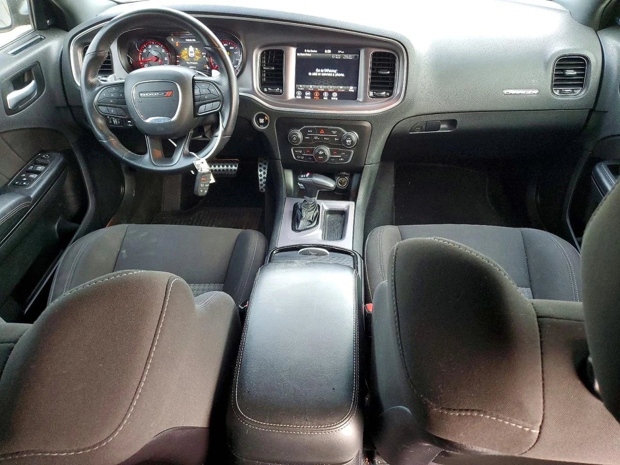 Dodge Charger R/T - изображение 9