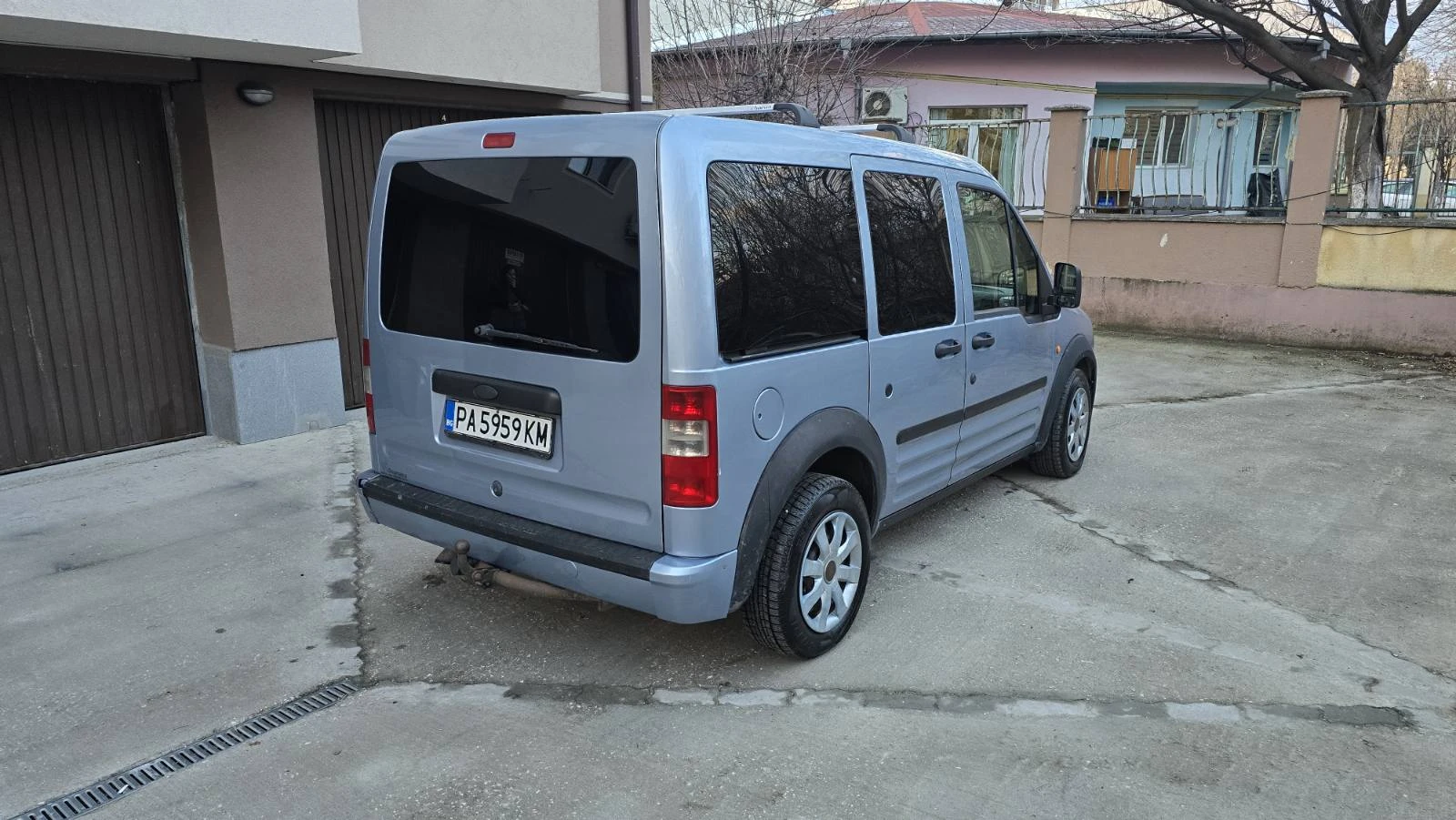Ford Tourneo Connect 1.8 TDCI - изображение 4