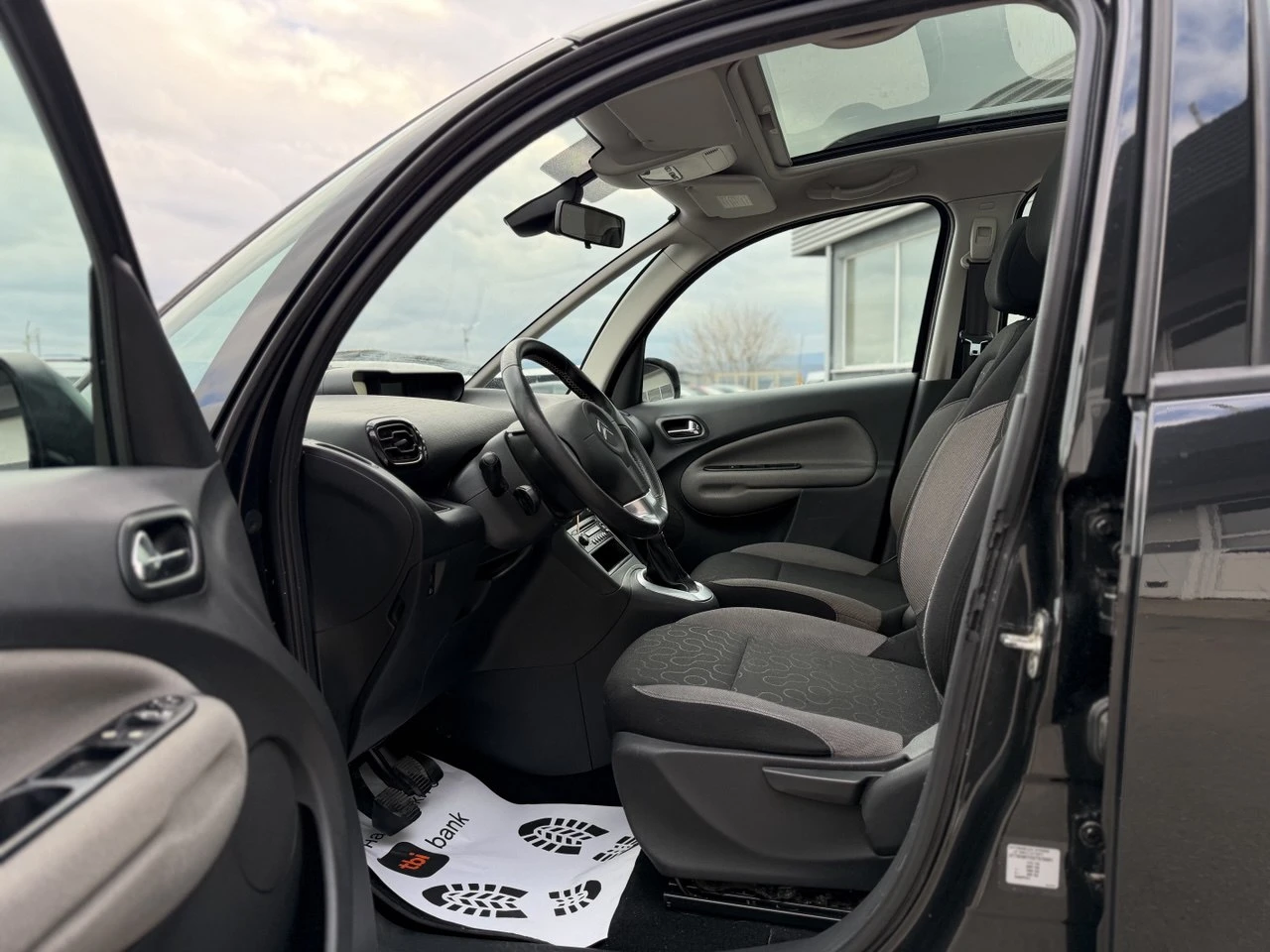 Citroen C3 Picasso 1.4i PANORAMA | Mobile.bg � ����������� 9