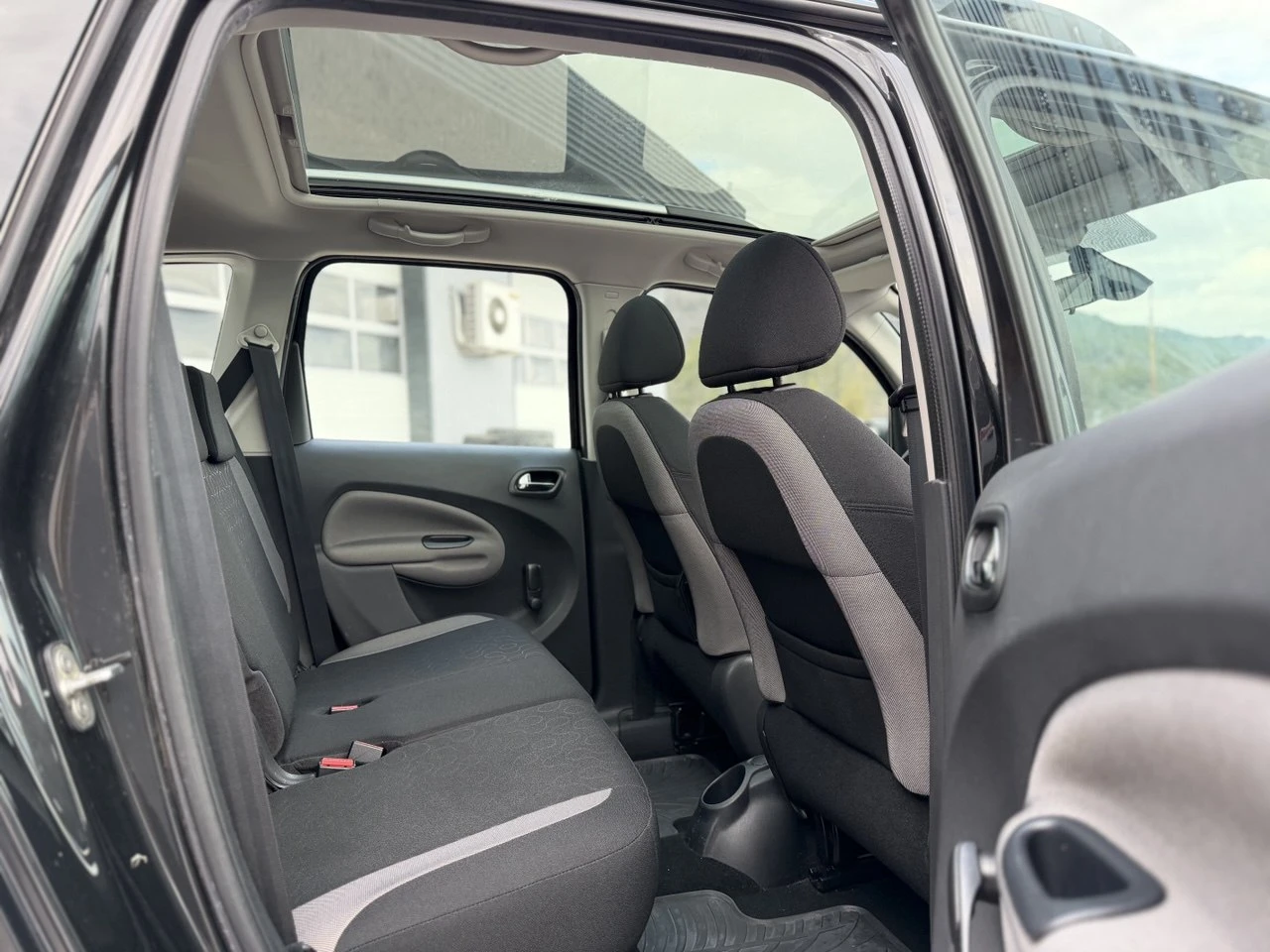 Citroen C3 Picasso 1.4i PANORAMA | Mobile.bg � ����������� 12