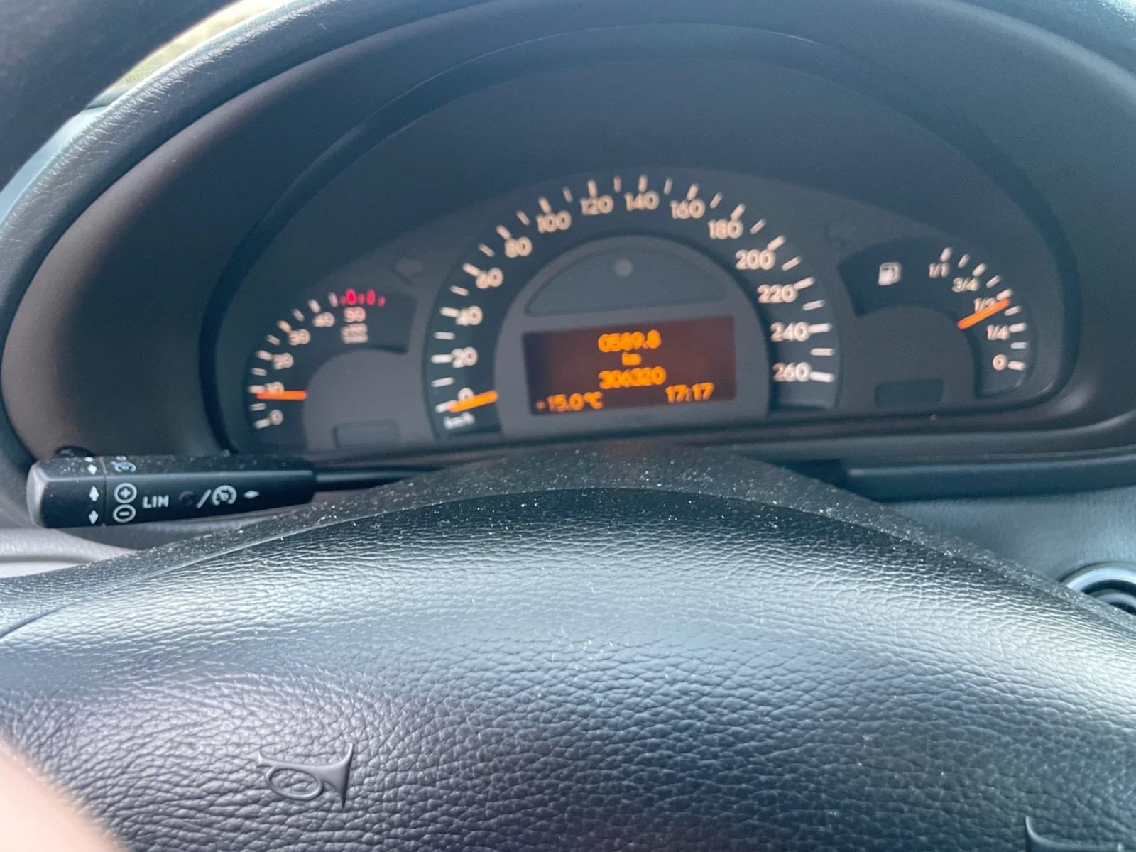 Mercedes-Benz C 220, снимка 7 - Автомобили и джипове - 53801574