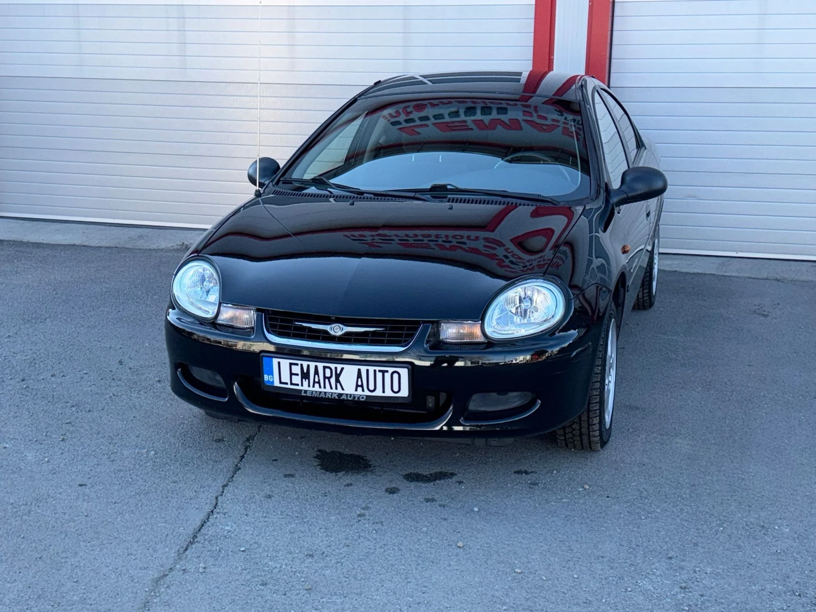 Chrysler Neon 2.0I AUTOMATIK 54000KM!!! ЛИЗИНГ!!!, снимка 2 - Автомобили и джипове - 53854187