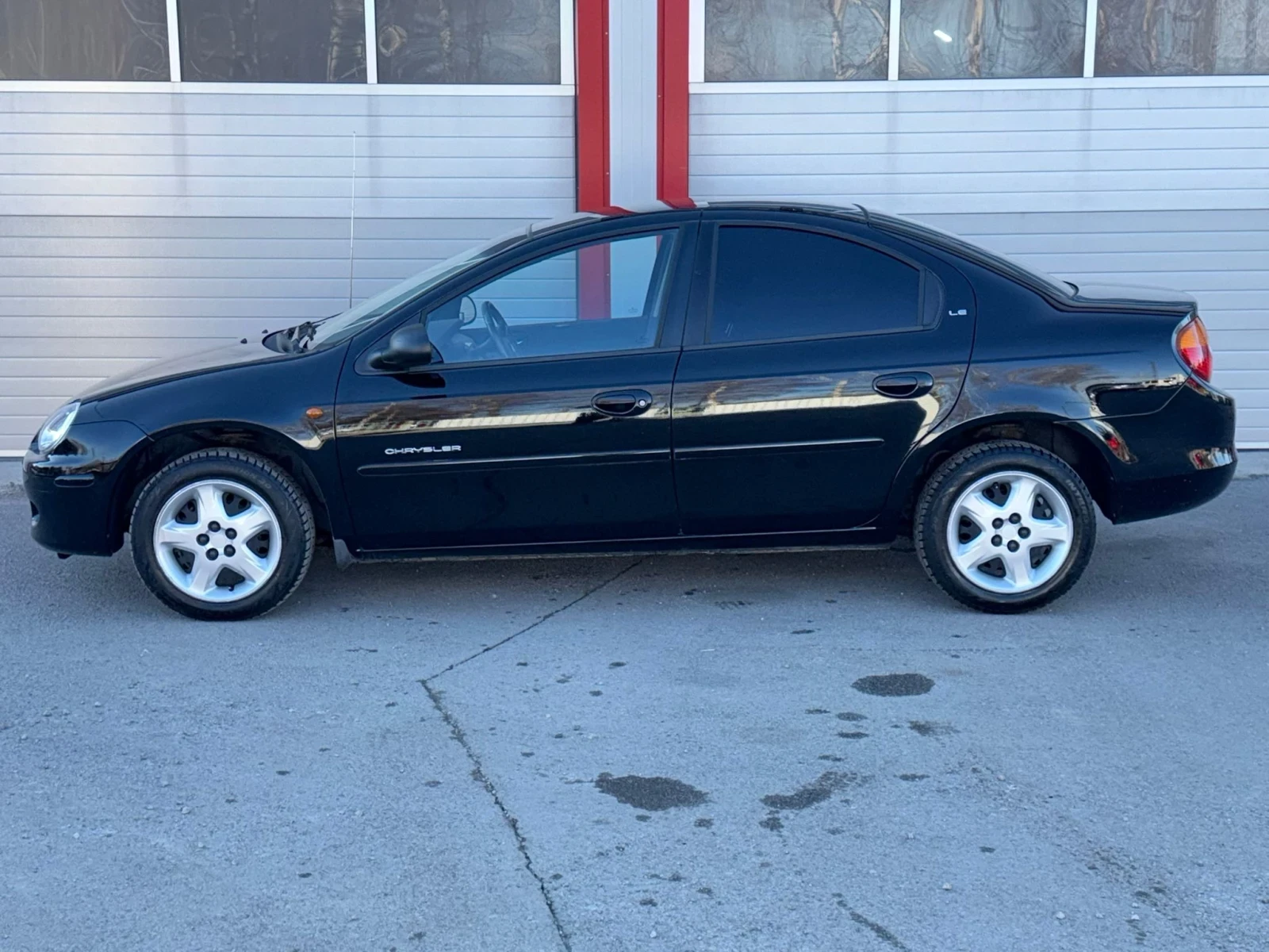 Chrysler Neon 2.0I AUTOMATIK 54000KM!!! ЛИЗИНГ!!!, снимка 6 - Автомобили и джипове - 53854187