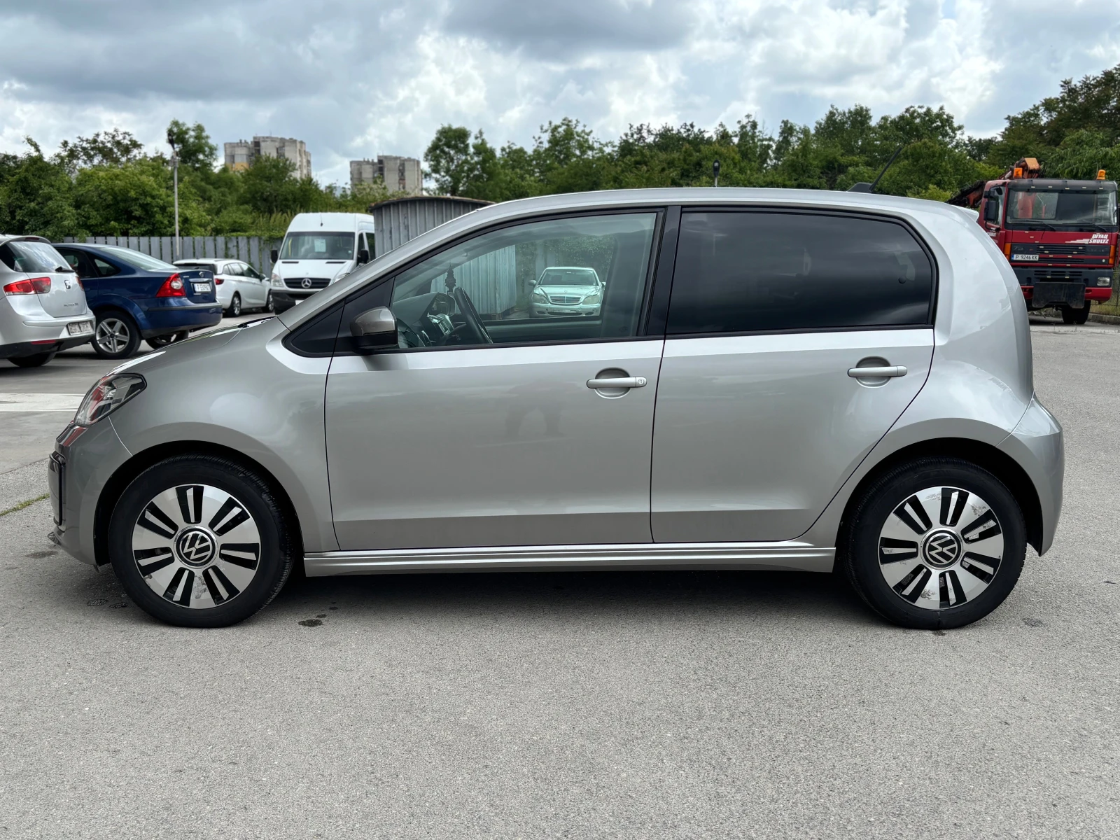VW Up Electric💥камера/зимен пакет/CCS, снимка 7 - Автомобили и джипове - 54582092