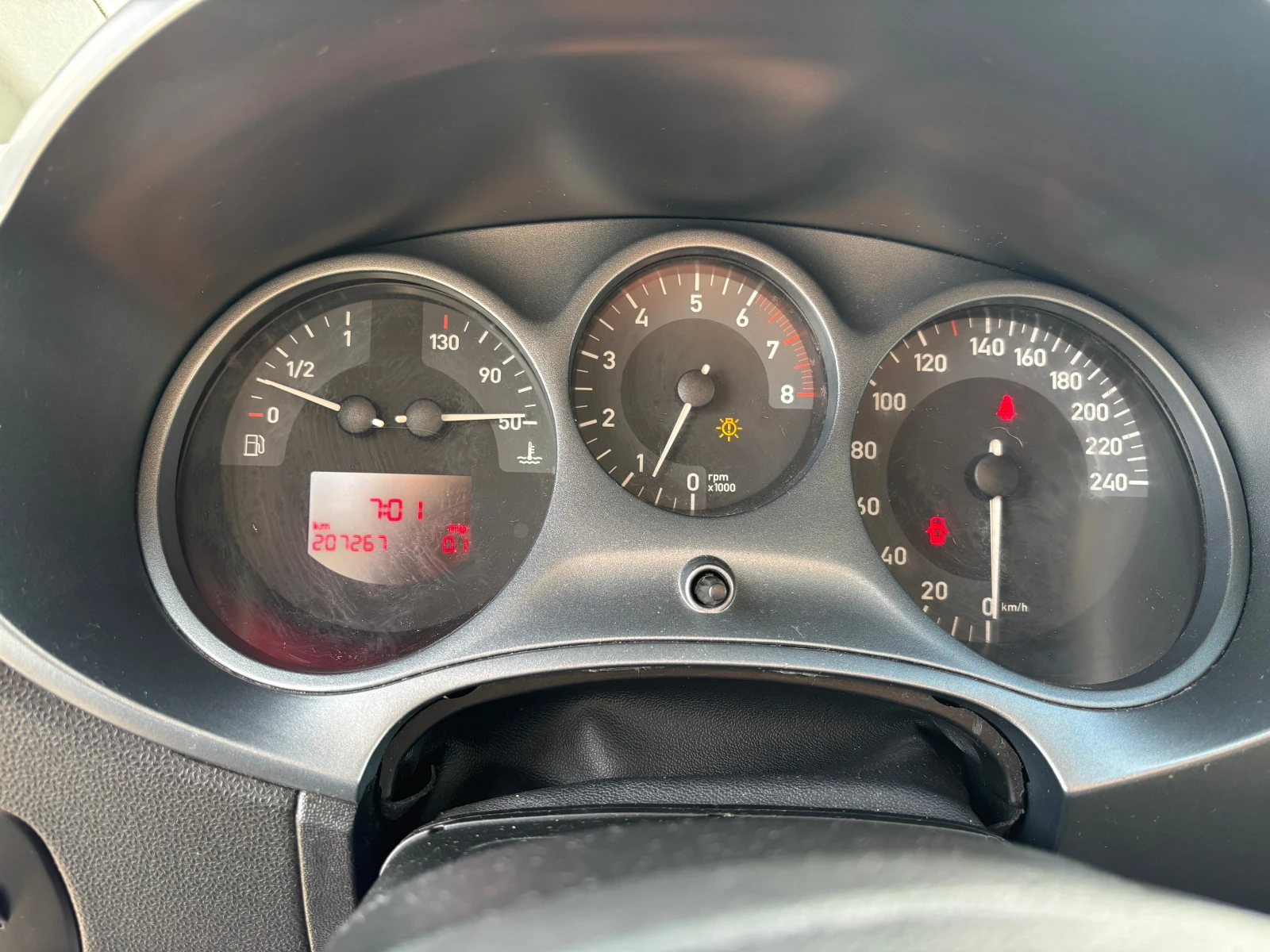 Seat Leon 1.6 102 �.� | Mobile.bg � ����������� 17