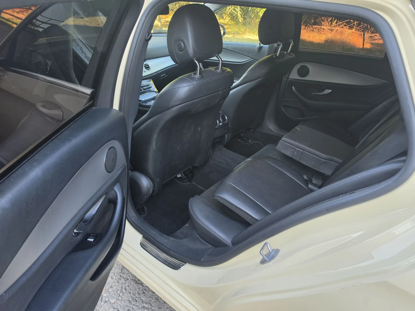 Mercedes-Benz E 200 2.2 цди 150коня реални км , снимка 10 - Автомобили и джипове - 56321119