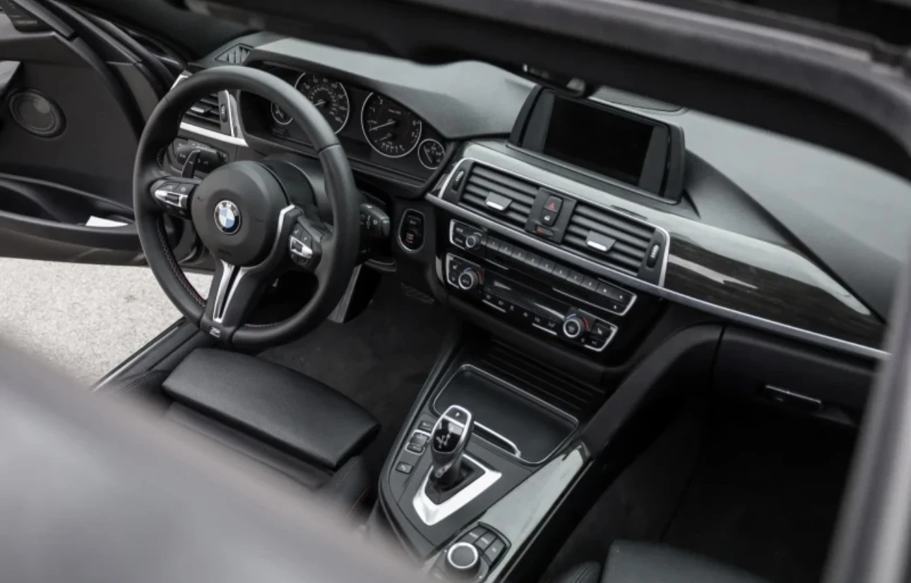 BMW 340, снимка 9 - Автомобили и джипове - 56475129
