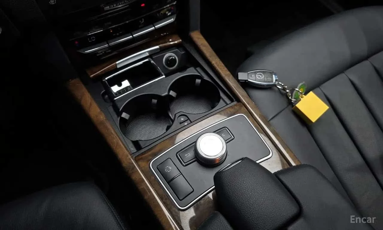 Mercedes-Benz E 300 * E300 Elegance * ЦЕНА ДО БГ, снимка 15 - Автомобили и джипове - 56742042