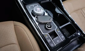 Kia Sorento 1.6* HYBRID* NOBLESSE* ПОДГРЕВ* ОБДУХВАНЕ* LANE* A, снимка 13