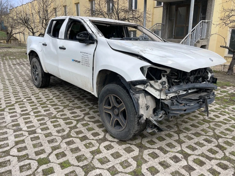 Mercedes-Benz X-Klasse 2.5-190кс-4Matic, снимка 1 - Автомобили и джипове - 47430812