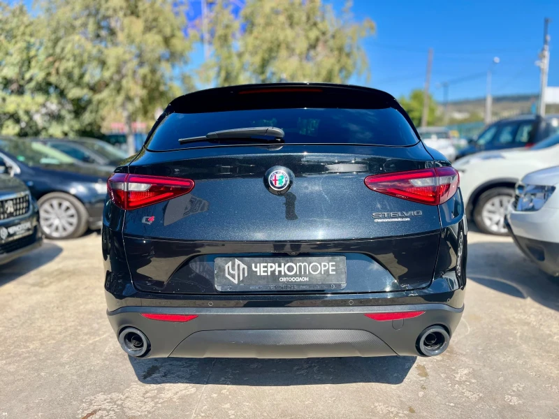 Alfa Romeo Stelvio 2.2 t Q4 AT8 VELOCE, снимка 5 - Автомобили и джипове - 47383371