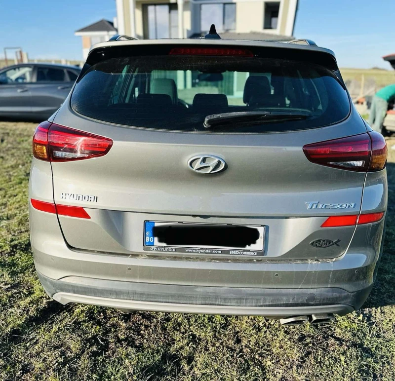 Hyundai Tucson, снимка 5 - Автомобили и джипове - 49415539