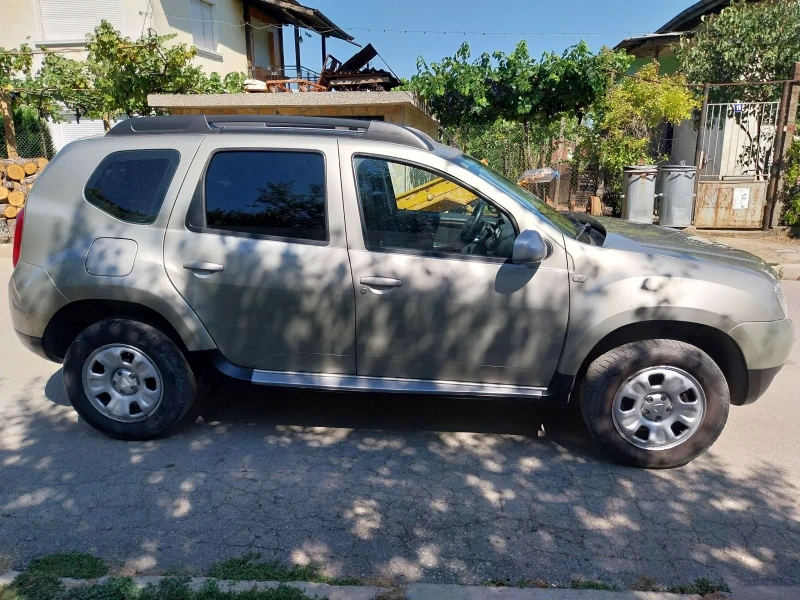 Dacia Duster 1, 5 DCI, снимка 7 - Автомобили и джипове - 51544232