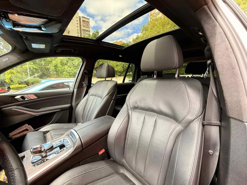 BMW X7 xDrive40i, снимка 10 - Автомобили и джипове - 51749086