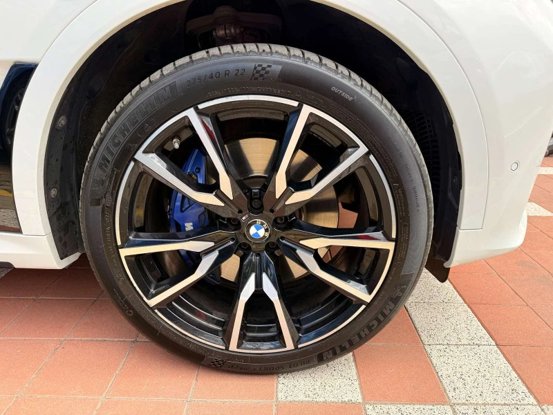 BMW X7 xDrive40i, снимка 14 - Автомобили и джипове - 51749086
