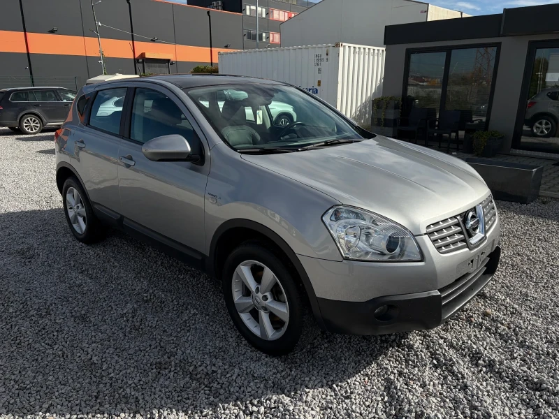 Nissan Qashqai 1.5DCI-106k.c. N-TEC/ Кожа , Панорама, KEYLESS /, снимка 7 - Автомобили и джипове - 52245793