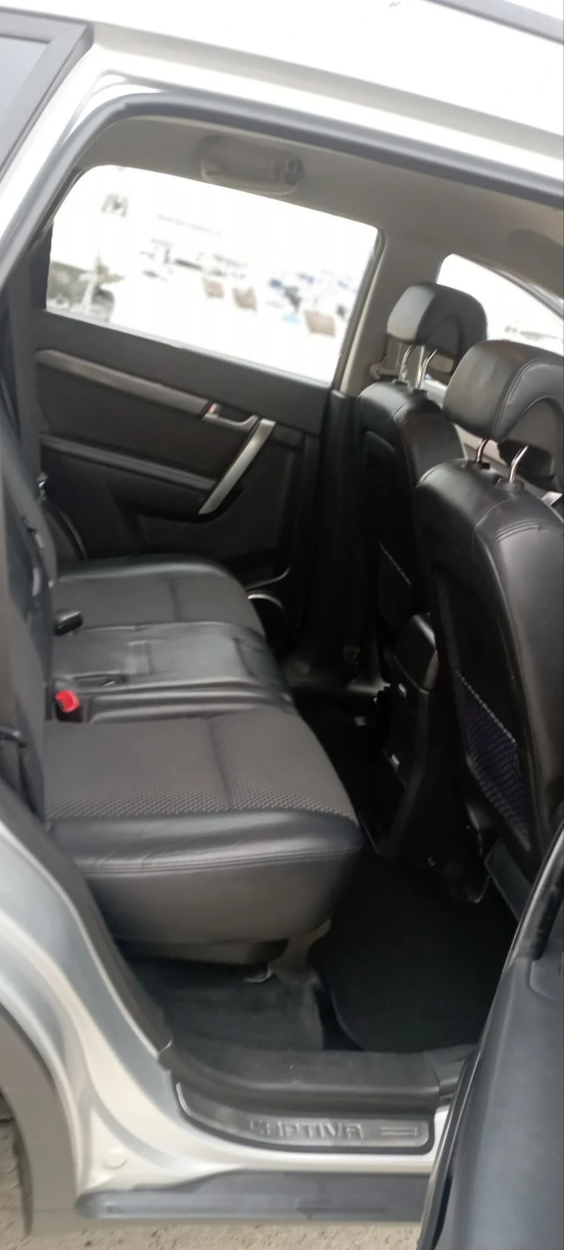 Chevrolet Captiva 2.4газ 6+ 1 реален пробег, снимка 11 - Автомобили и джипове - 53288739