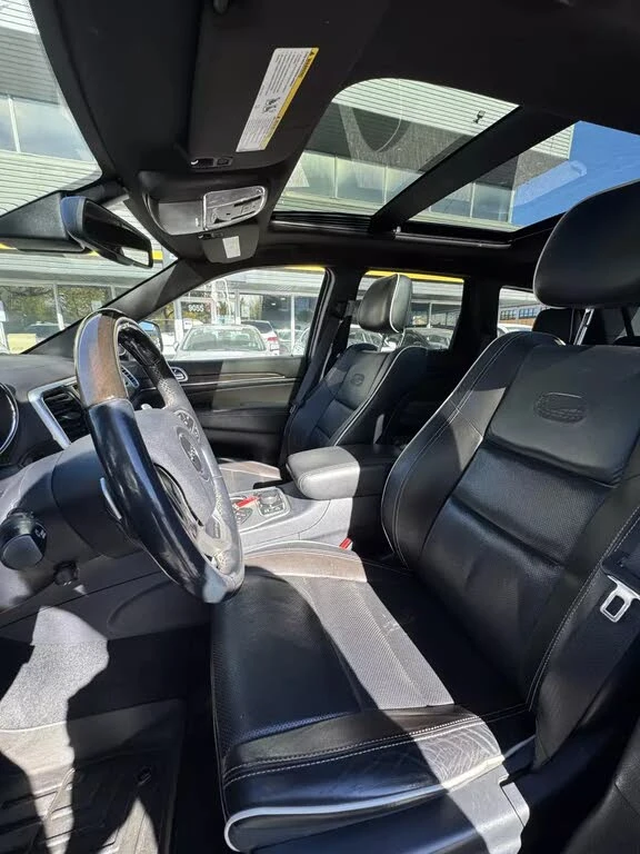 Jeep Grand cherokee OVERLAND 4X4* 8ZF* DISTRONIC* ПАНОРАМА* ОБДУХВАНЕ - изображение 8