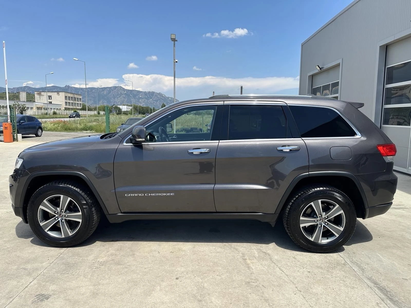 Jeep Grand cherokee 3.0 CRD LIMITED - изображение 6