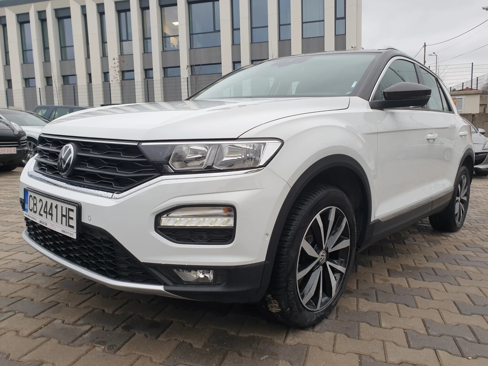 VW T-Roc 1.5 TSI - изображение 3