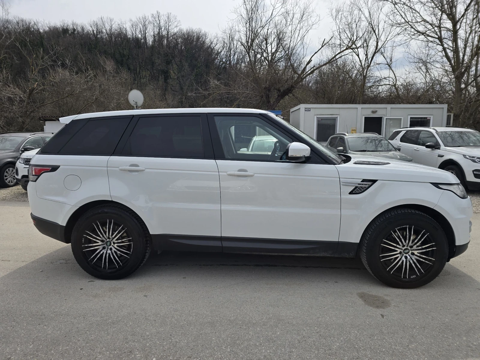Land Rover Range Rover Sport 3.0D 250к.с 4х4 Въздух Алкантара Камера, снимка 8 - Автомобили и джипове - 53095552