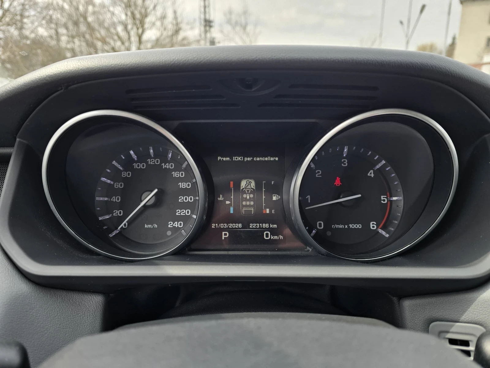 Land Rover Range Rover Sport 3.0D 250к.с 4х4 Въздух Алкантара Камера, снимка 17 - Автомобили и джипове - 53095552