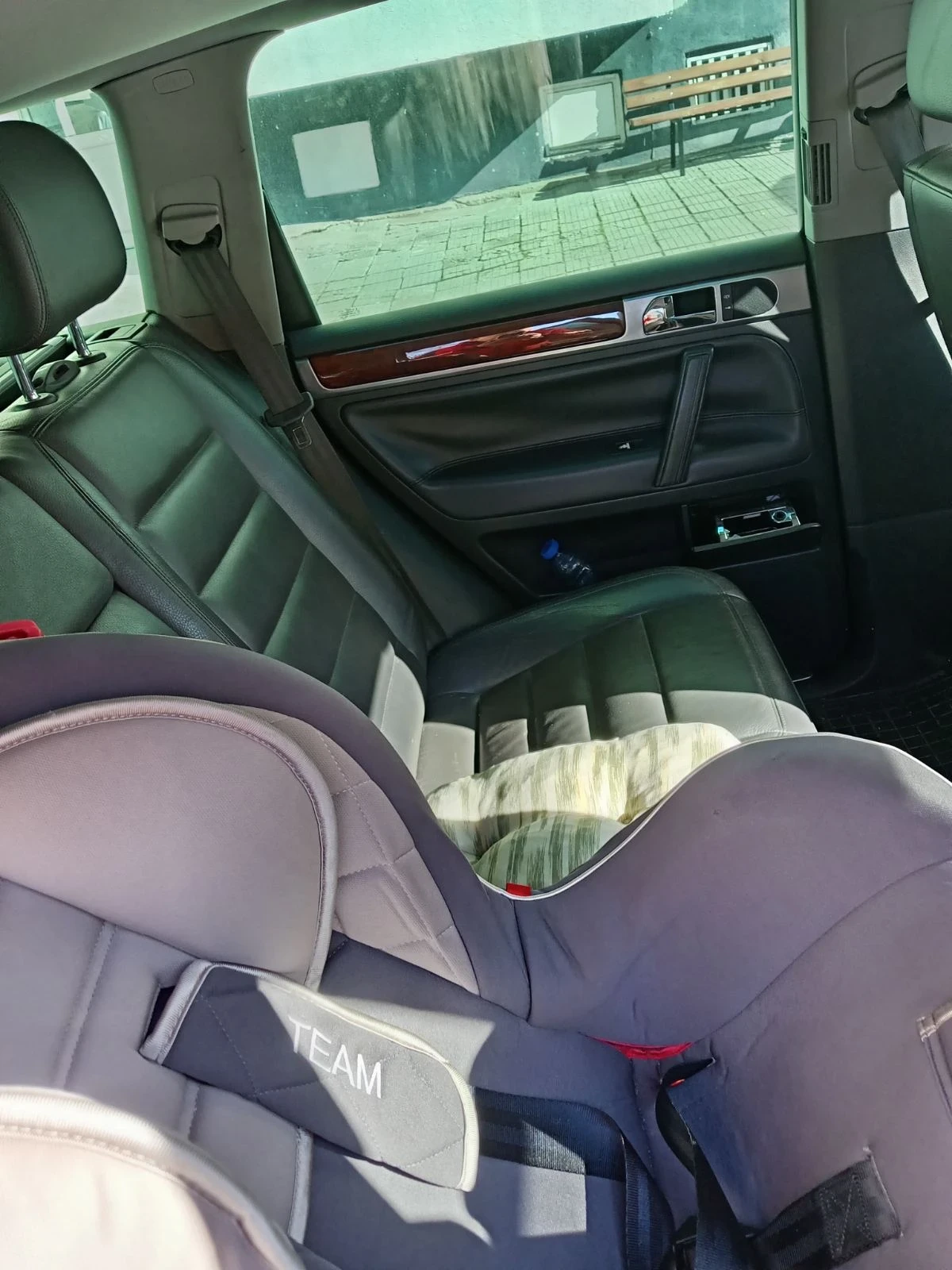 VW Touareg 3.2i Бензин/Газ - изображение 6