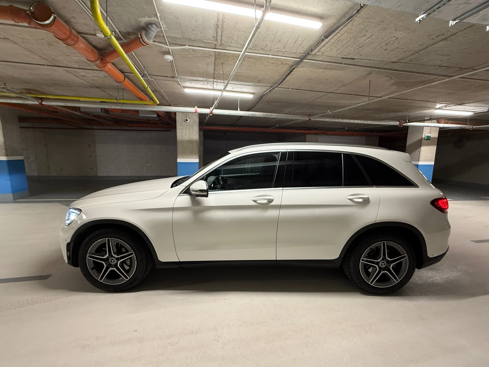 Mercedes-Benz GLC 220, снимка 4 - Автомобили и джипове - 53978590
