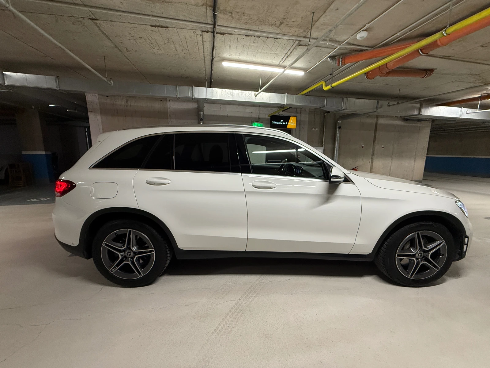 Mercedes-Benz GLC 220, снимка 8 - Автомобили и джипове - 53978590