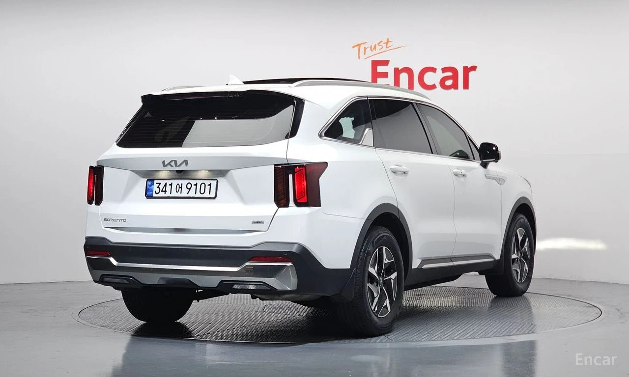 Kia Sorento 1.6* HYBRID* NOBLESSE* ПОДГРЕВ* ОБДУХВАНЕ* LANE* A, снимка 2 - Автомобили и джипове - 54736053
