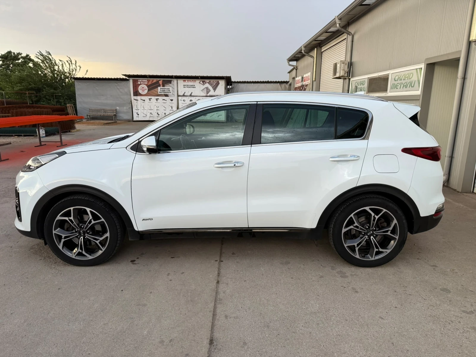 Kia Sportage 2.0 CRDi 185PS  Eco-Dynamics+ GT-Line AWD, снимка 5 - Автомобили и джипове - 55255131