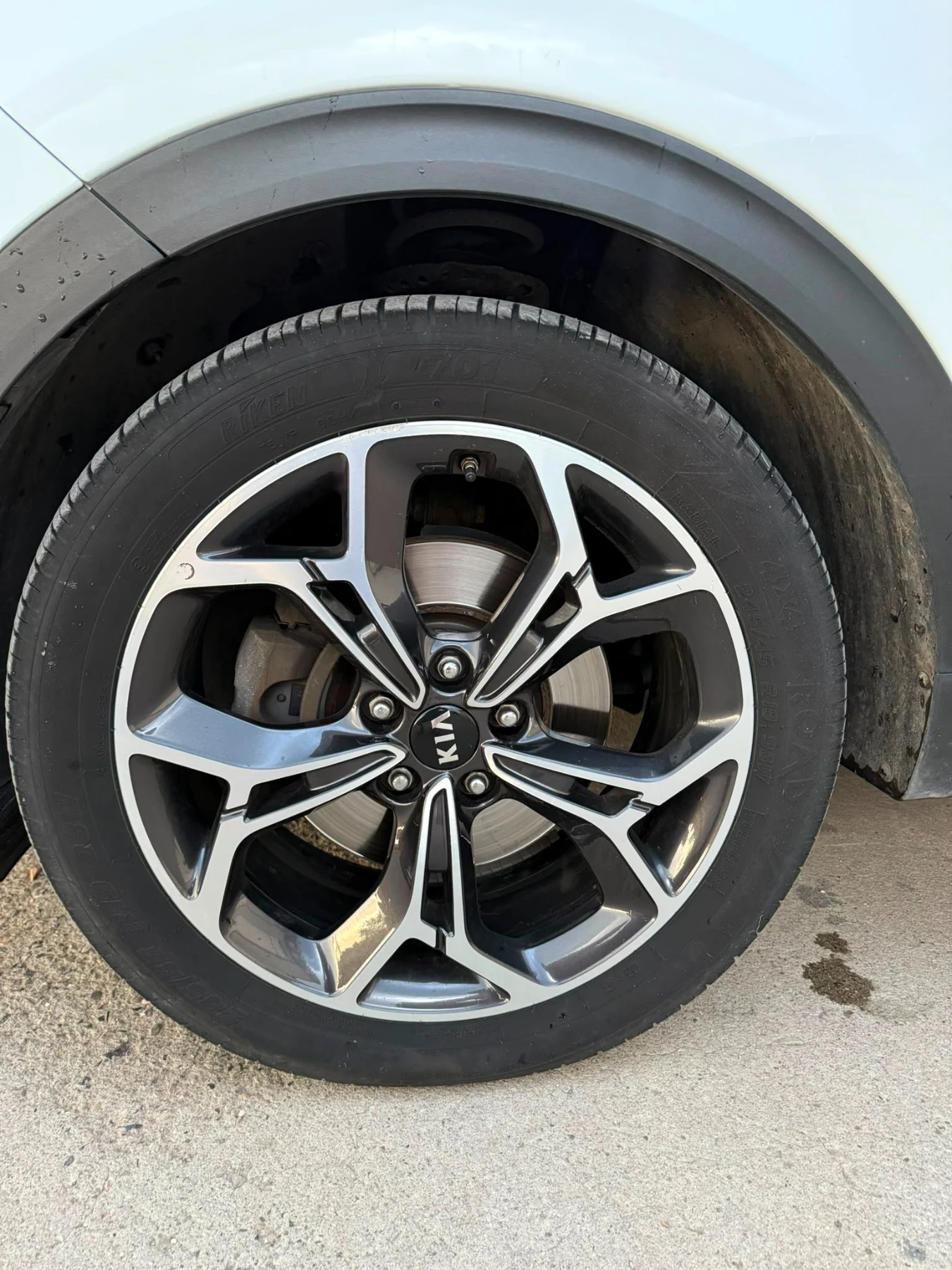 Kia Sportage 2.0 CRDi 185PS  Eco-Dynamics+ GT-Line AWD, снимка 13 - Автомобили и джипове - 55255131