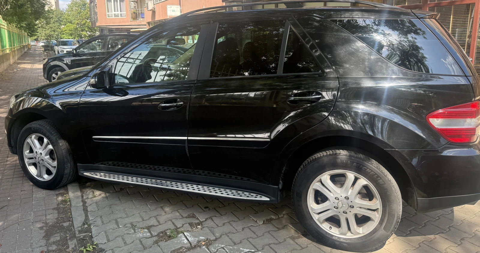 Mercedes-Benz ML 350, снимка 2 - Автомобили и джипове - 55650181
